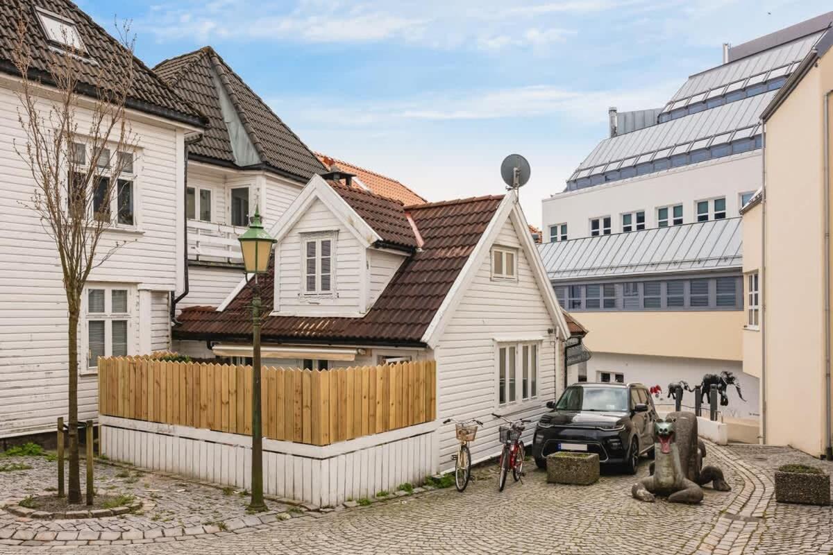 Dinbnb Homes I #1 Bnb In Bergen I Jacuzzi & Parking & Location Экстерьер фото